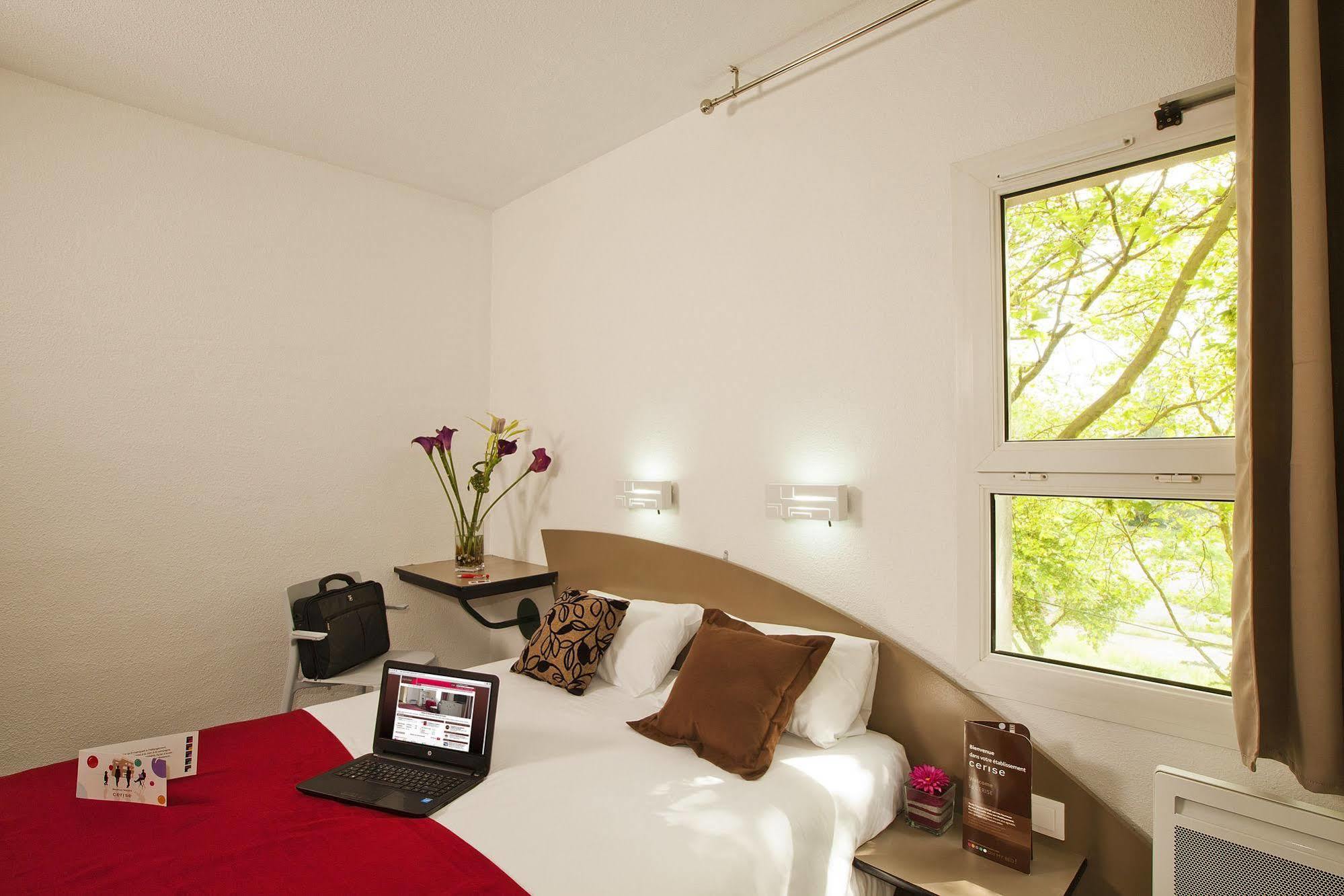 Hotel Cerise Nancy Zewnętrze zdjęcie